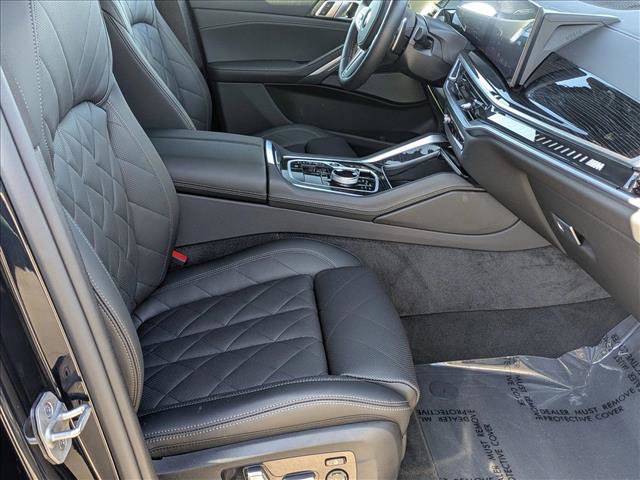Used 2025 BMW X6 M60i image 22