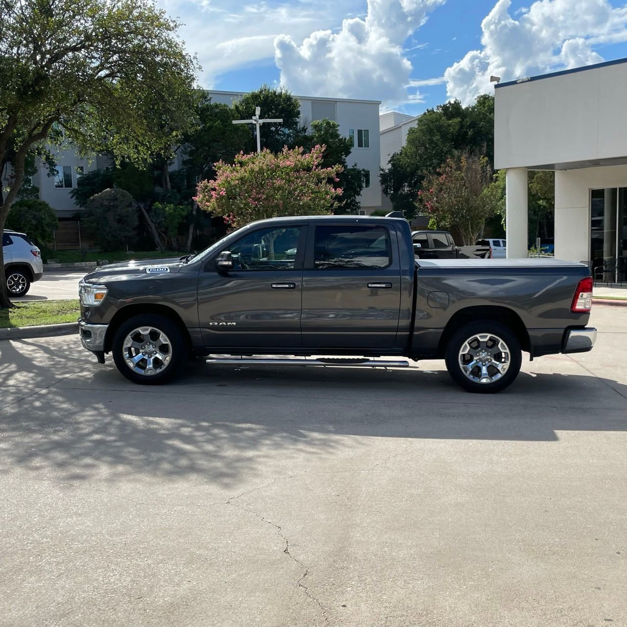 Used 2019 RAM 1500 Big Horn RWD image 3