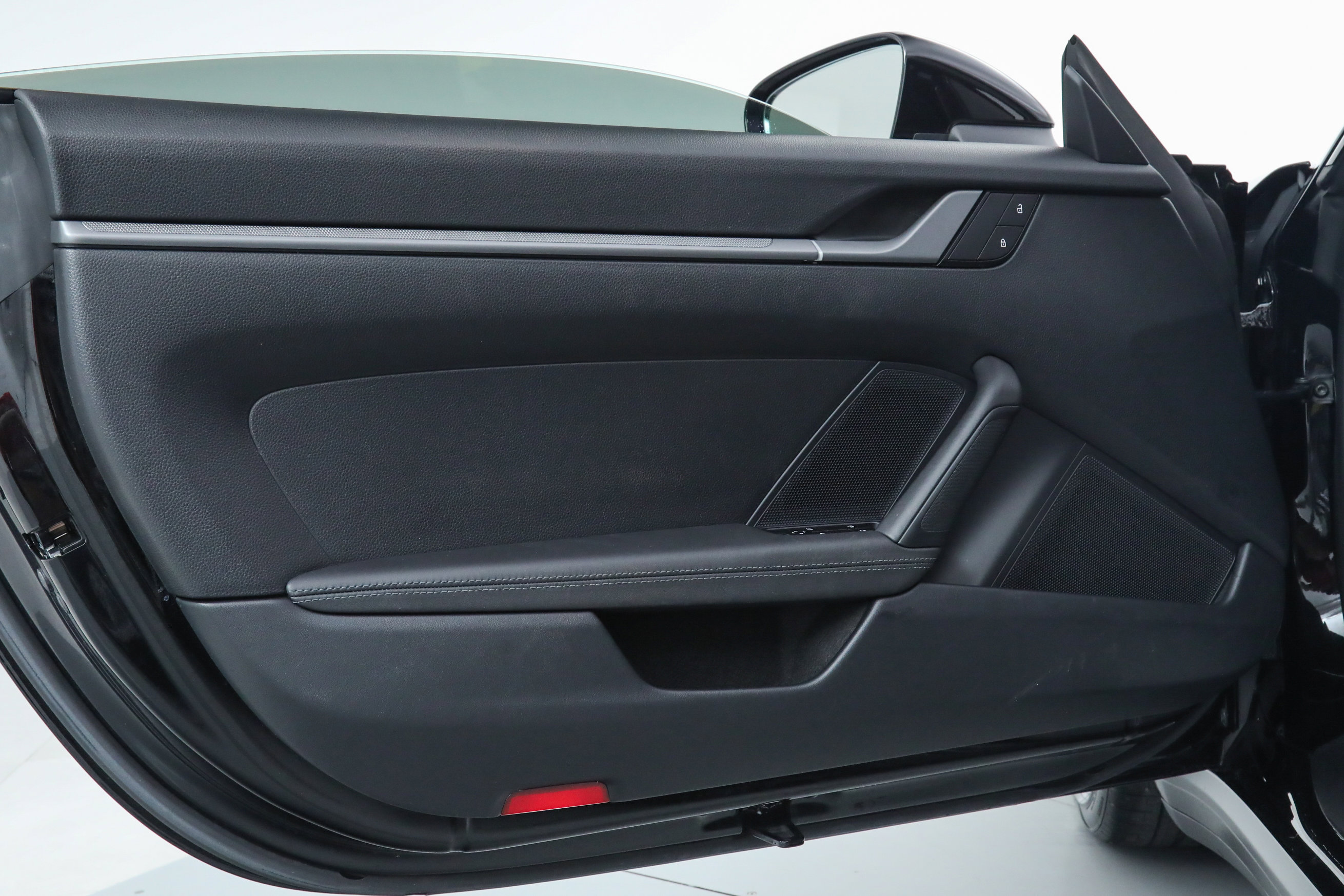 Used 2022 Porsche 911 Carrera image 21