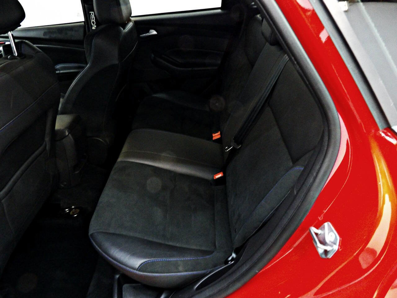 Used 2018 Ford Focus RS image 10