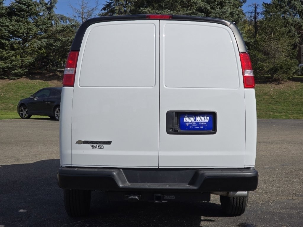 New 2025 Chevrolet Express 2500 w/ Driver Convenience Package RWD image 7