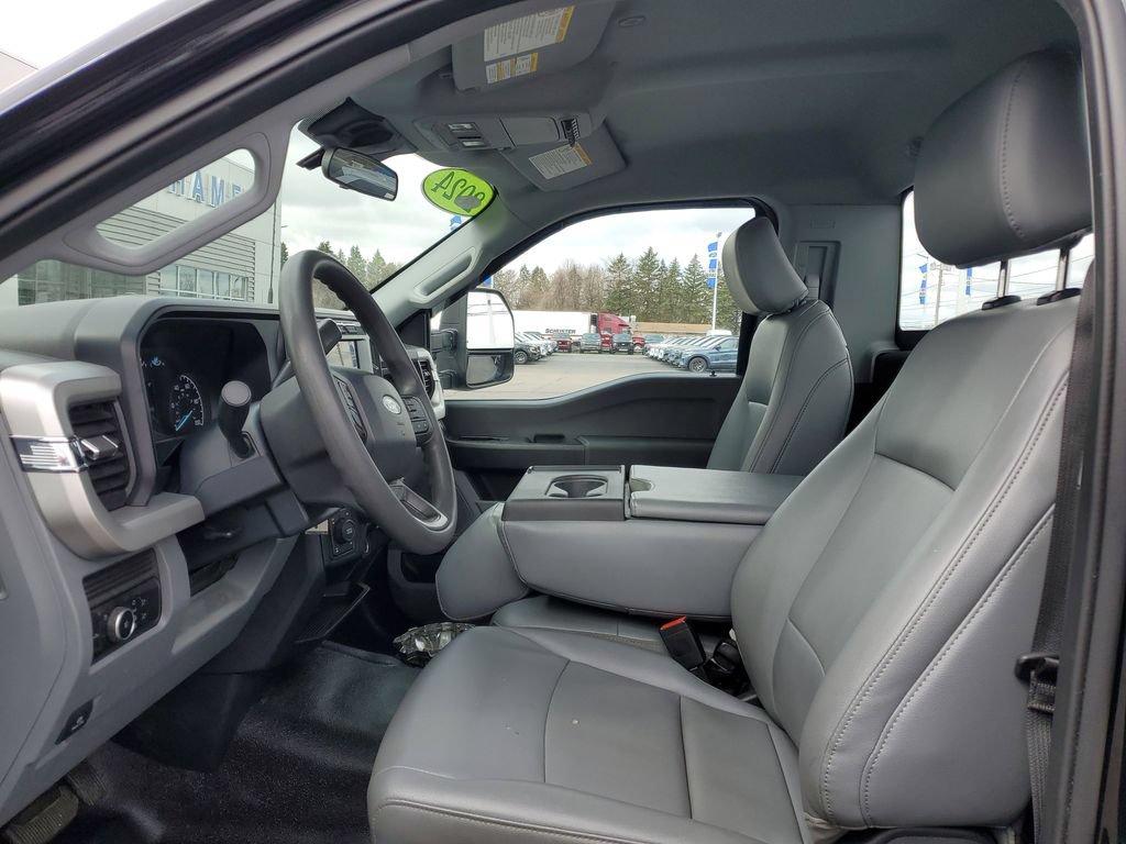 Used 2024 Ford F350 XL w/ Snow Plow Prep Package AWD/4WD image 8