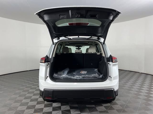 New 2026 Nissan Rogue Dark Armor FWD image 46