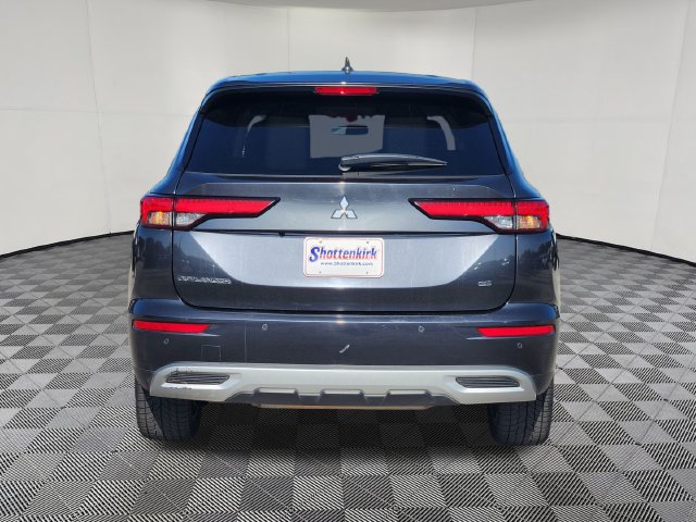 Used 2024 Mitsubishi Outlander SE FWD image 7