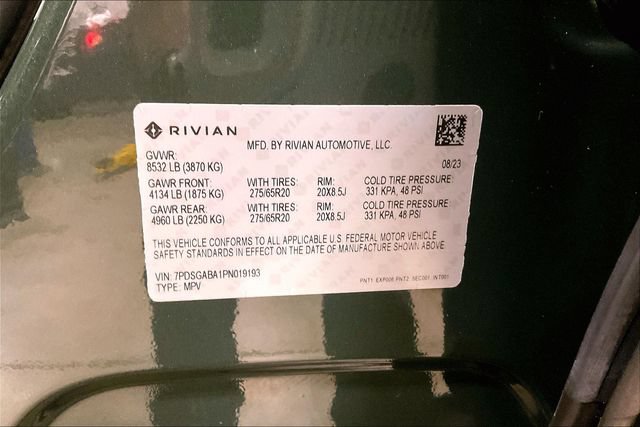 Used 2023 Rivian R1S Adventure AWD/4WD image 34