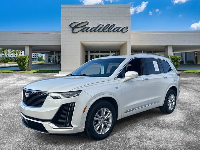 Certified 2025 Cadillac XT6 Luxury image 7