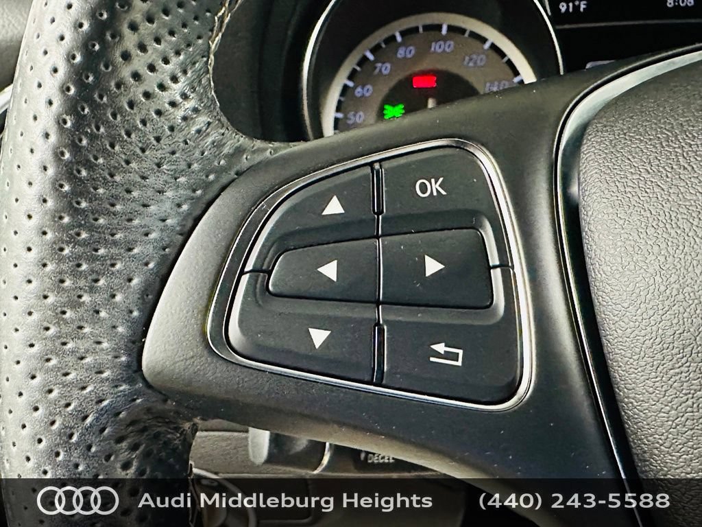 Used 2016 Mercedes-Benz GLA 250 4MATIC image 14