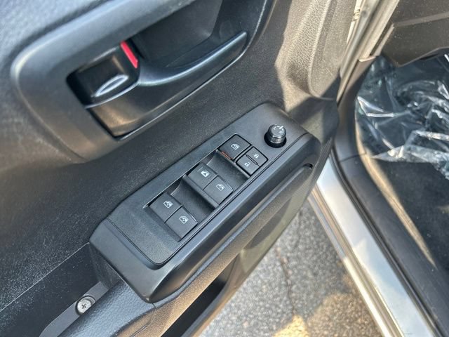 Used 2023 Toyota Tacoma SR AWD/4WD image 19
