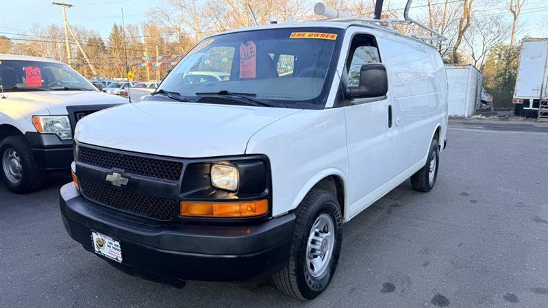 Used 2011 Chevrolet Express 2500 RWD image 5