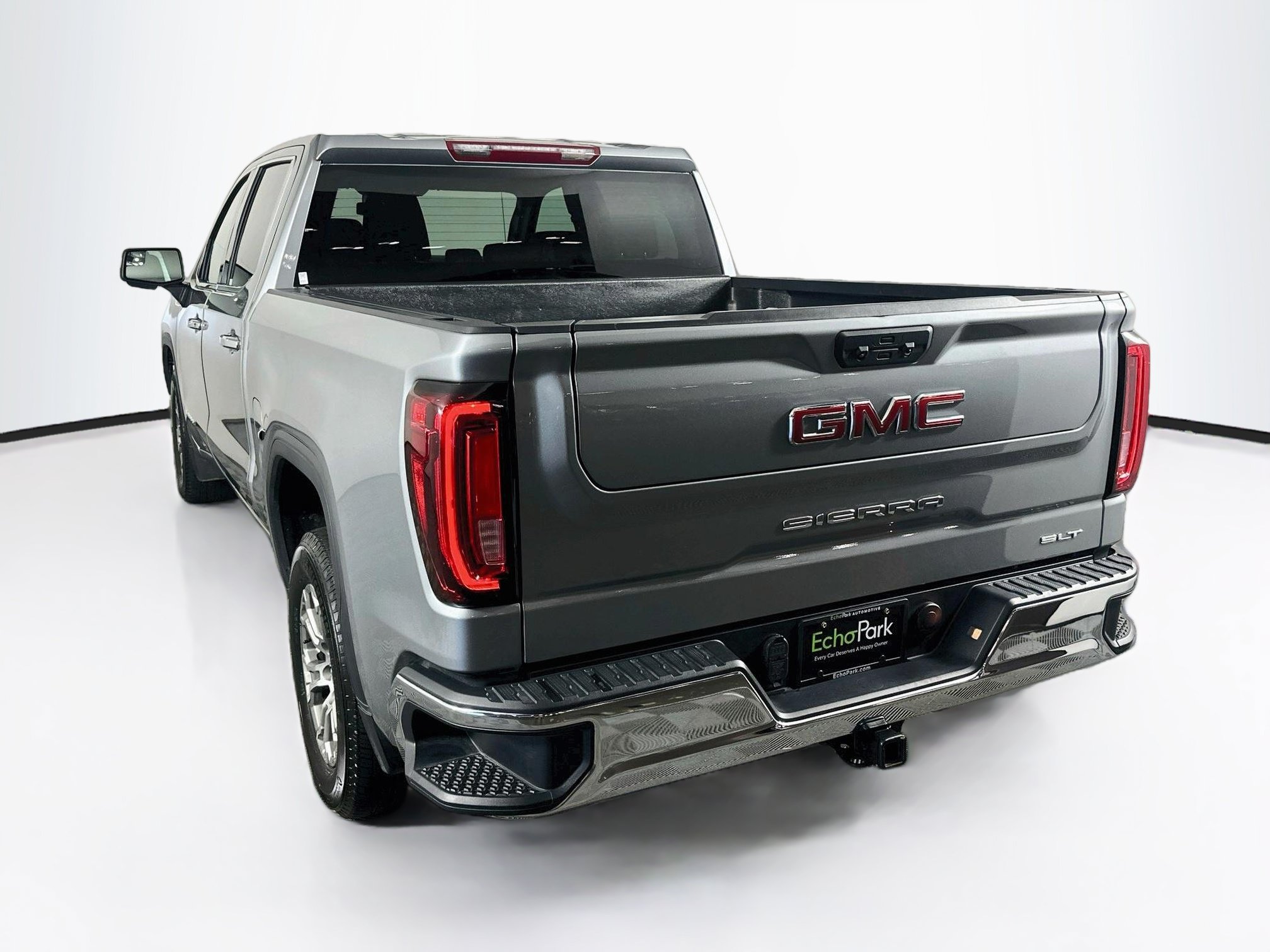 Used 2025 GMC Sierra 1500 SLT RWD image 5