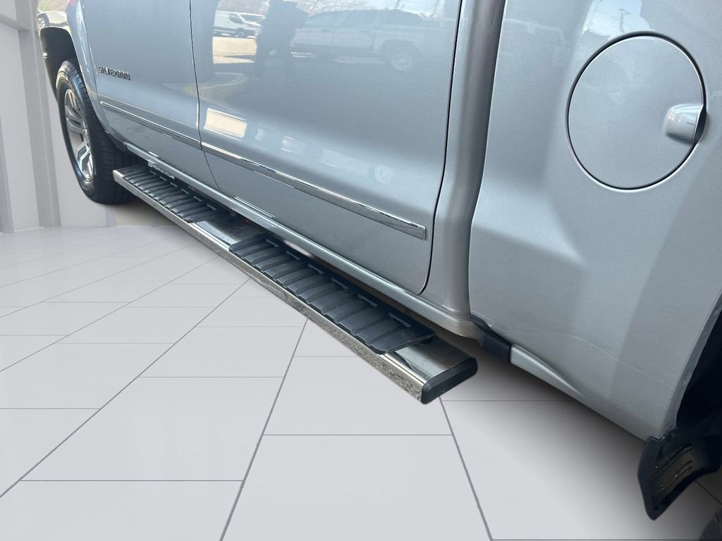 Used 2018 Chevrolet Silverado 1500 LTZ w/ LTZ Plus Package AWD/4WD image 12