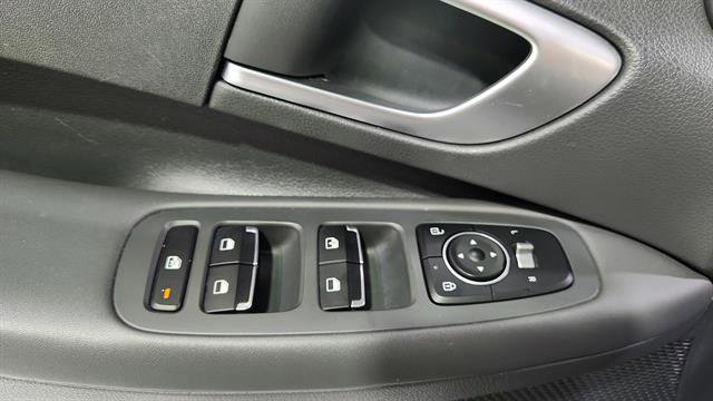 Used 2022 Hyundai Sonata SE image 17