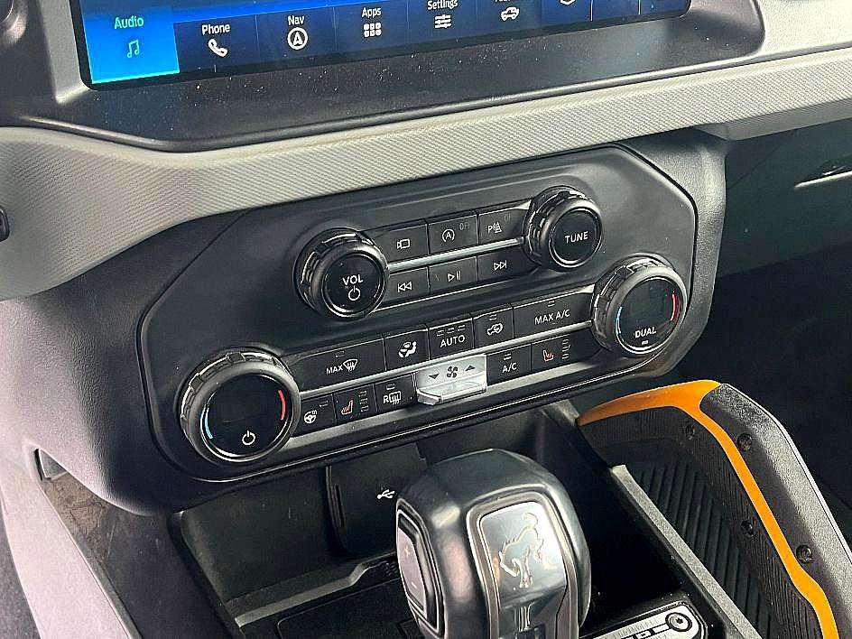 Used 2021 Ford Bronco Badlands image 21