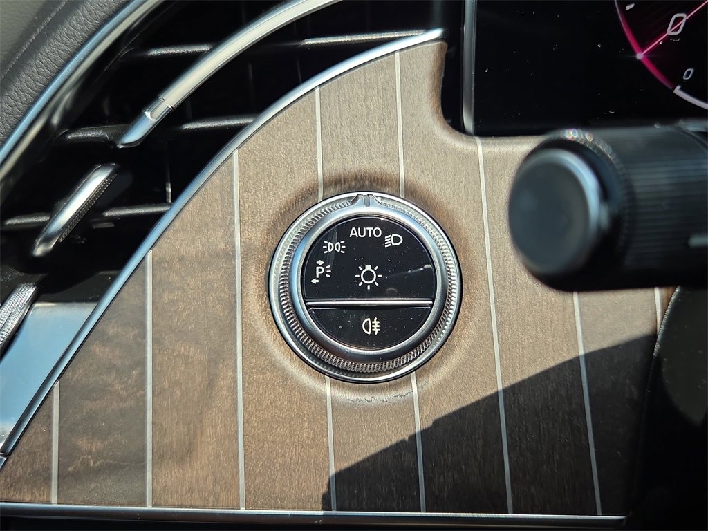 New 2025 Mercedes-Benz E 450 4MATIC Sedan image 25