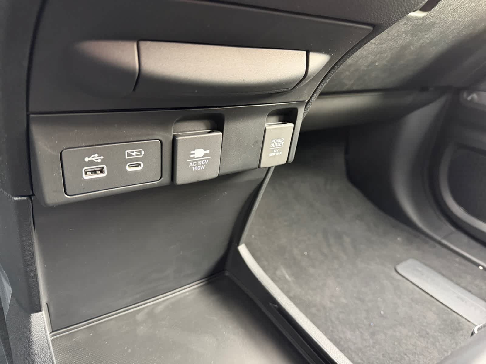 New 2026 Honda Odyssey Touring image 11