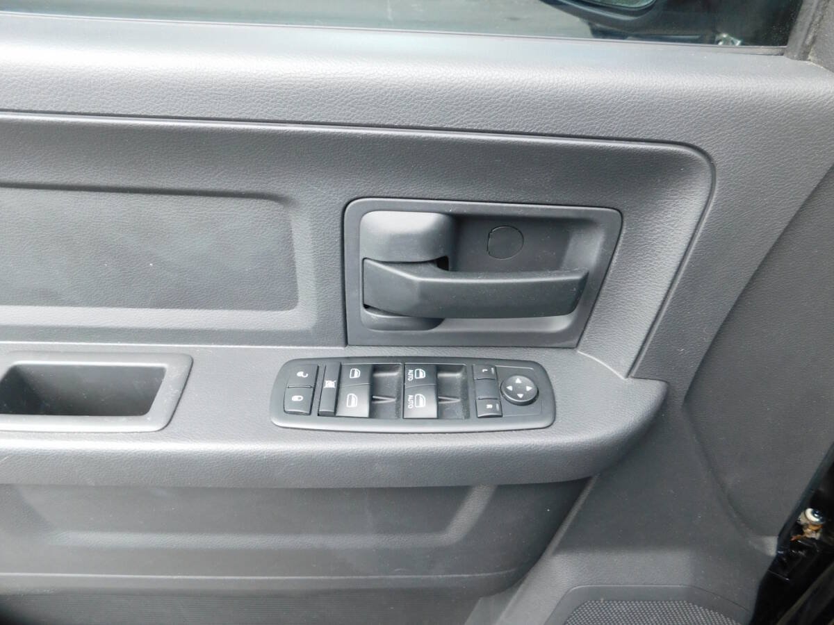 Used 2012 RAM 1500 Express w/ ST Popular Equipment Group AWD/4WD image 18