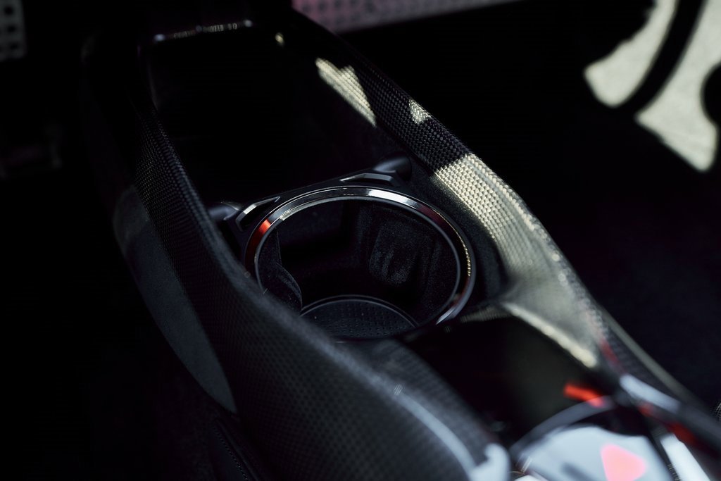 Used 2022 Ferrari SF90 Stradale image 70