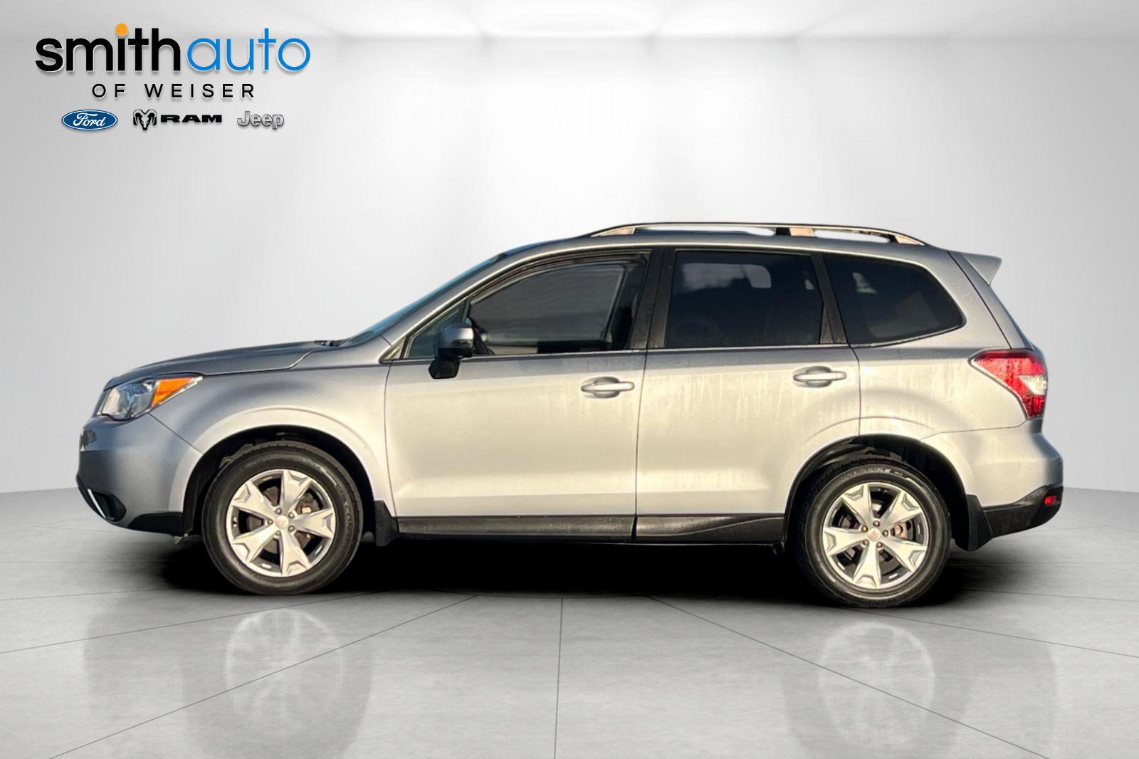 Used 2014 Subaru Forester 2.5i Touring AWD/4WD image 8