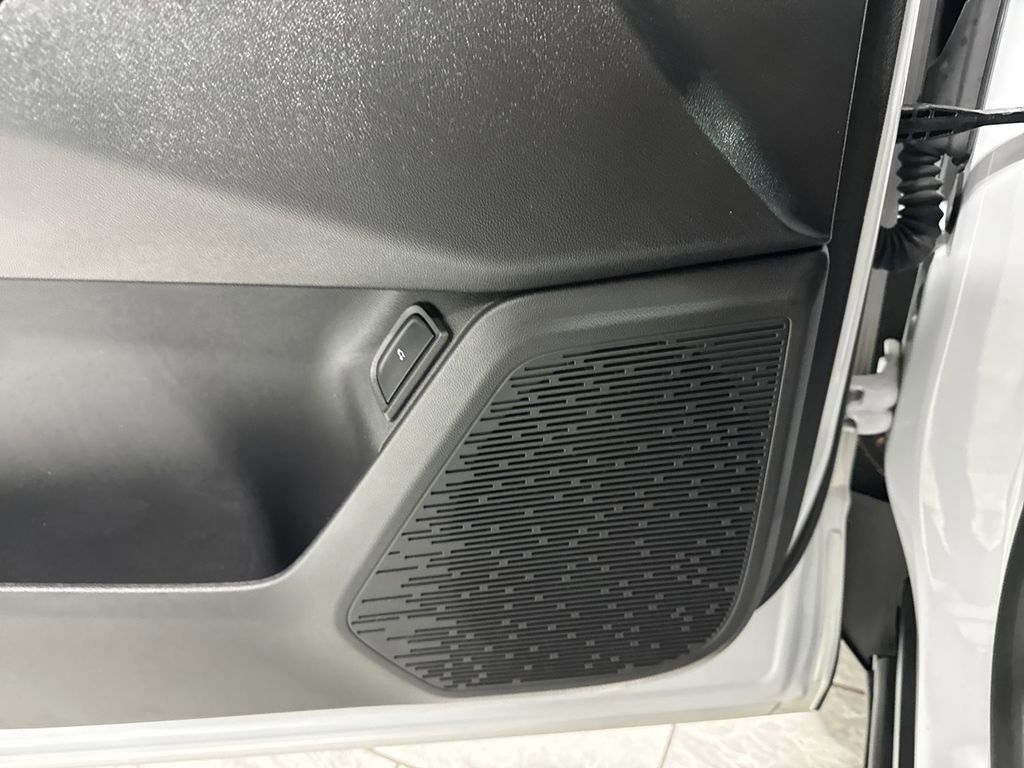 Used 2025 Chevrolet Equinox ACTIV image 25