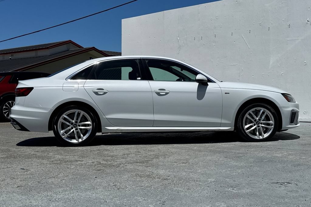 Used 2021 Audi A4 2.0T Premium AWD/4WD image 2