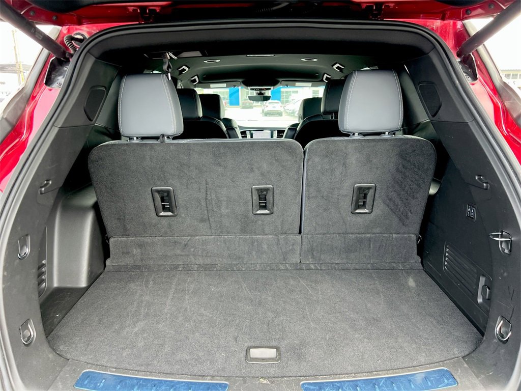 Certified 2024 Buick Enclave Premium image 21