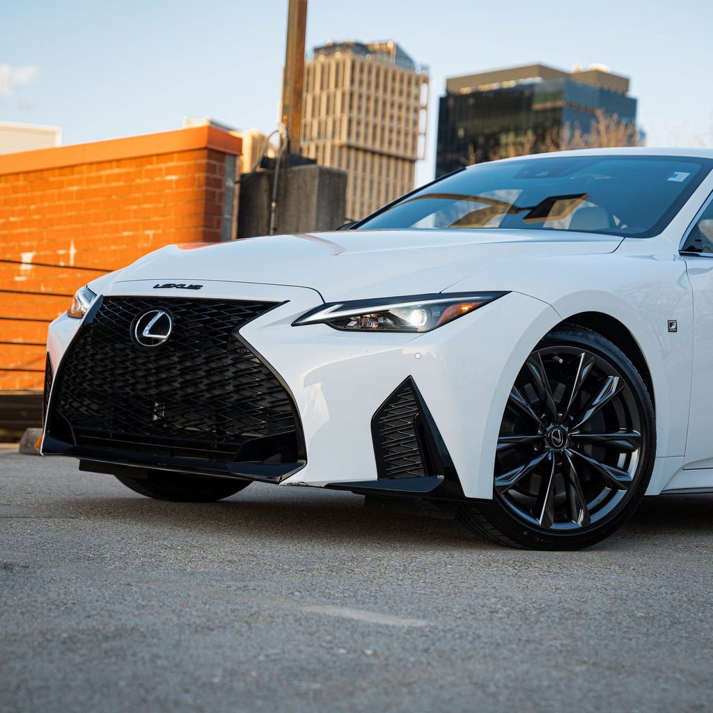 Used 2022 Lexus IS 350 F Sport image 2