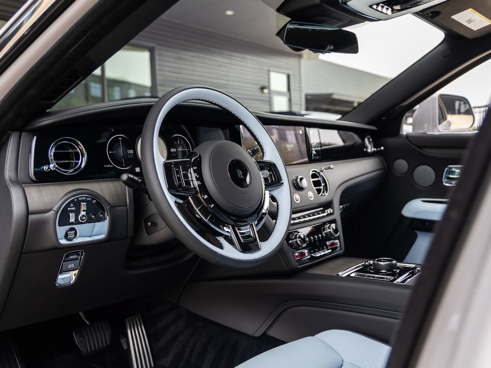 Used 2026 Rolls-Royce Ghost AWD/4WD image 34