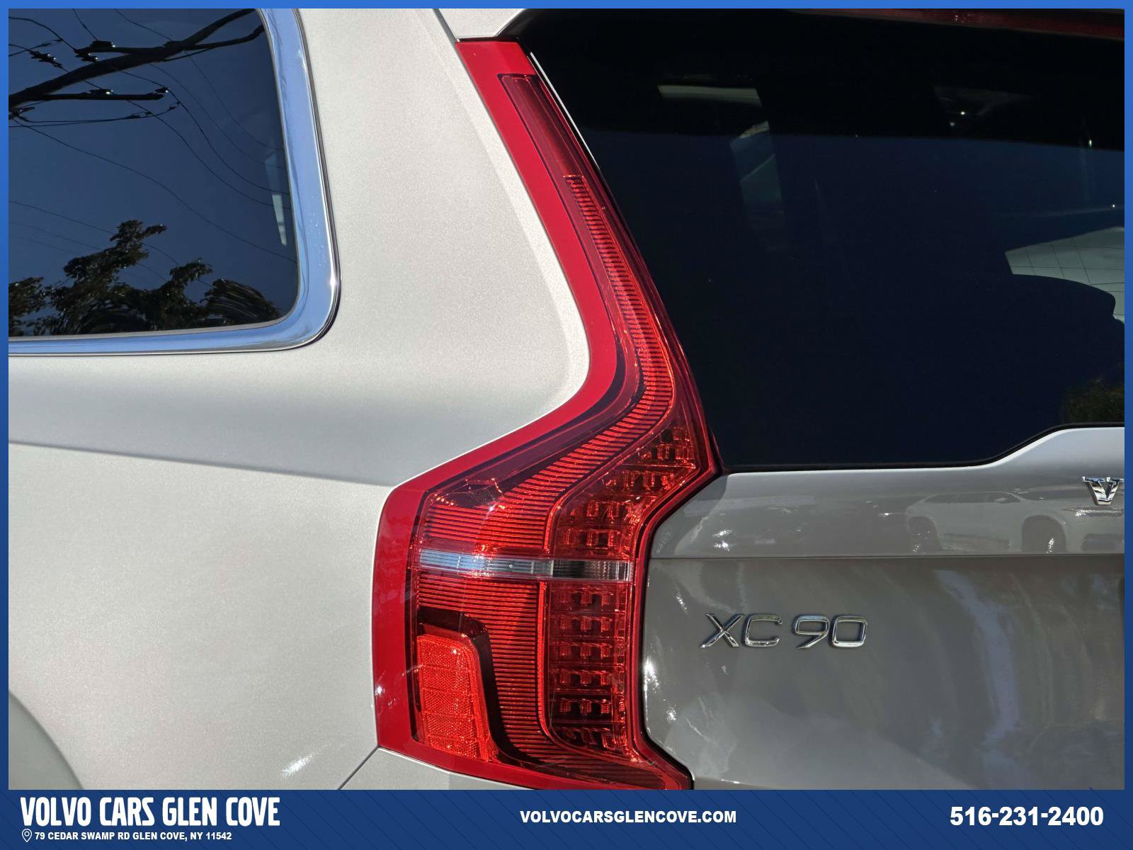 Used 2023 Volvo XC90 B6 Plus w/ Protection Package Premier AWD/4WD image 12