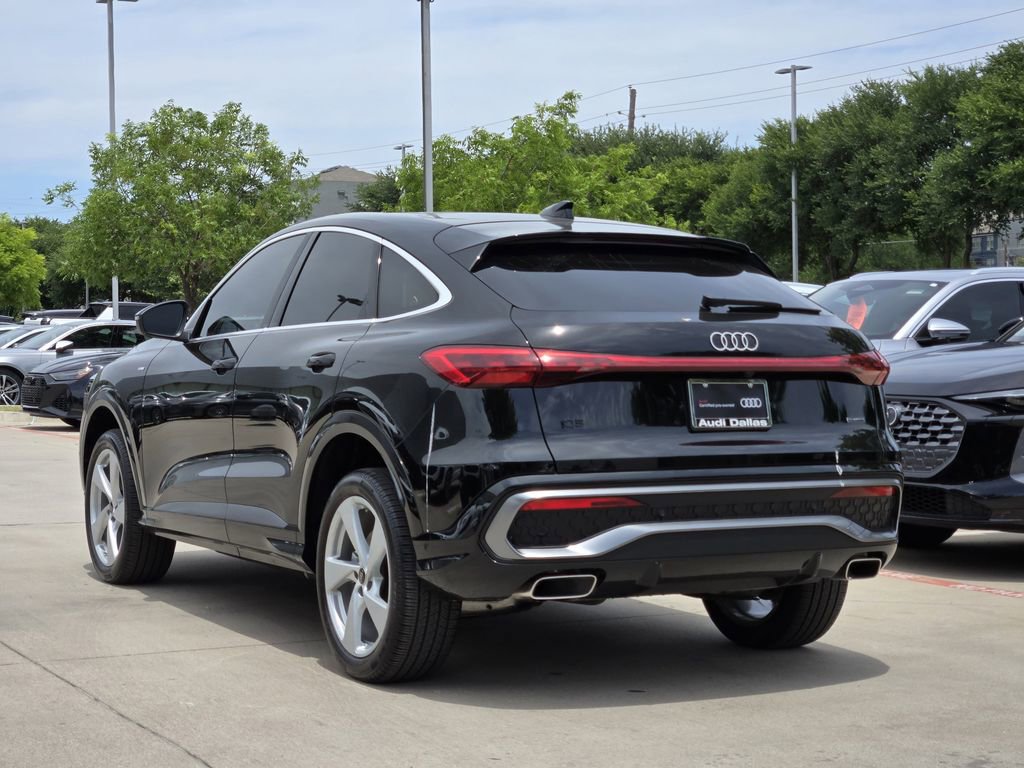 Certified 2025 Audi Q5 Premium Plus w/ Premium Plus AWD/4WD image 11