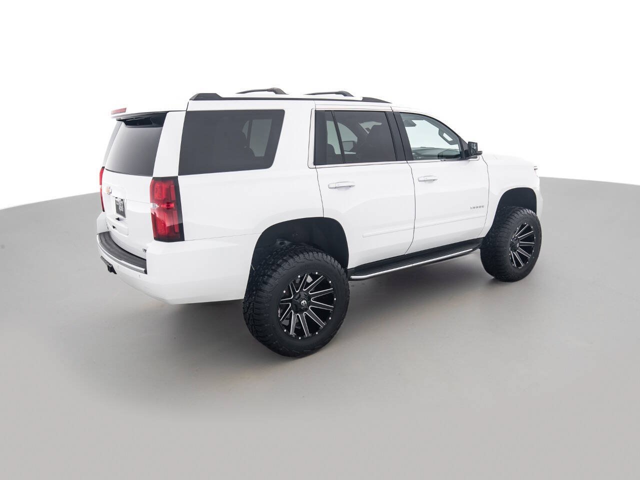Used 2018 Chevrolet Tahoe Premier AWD/4WD image 5