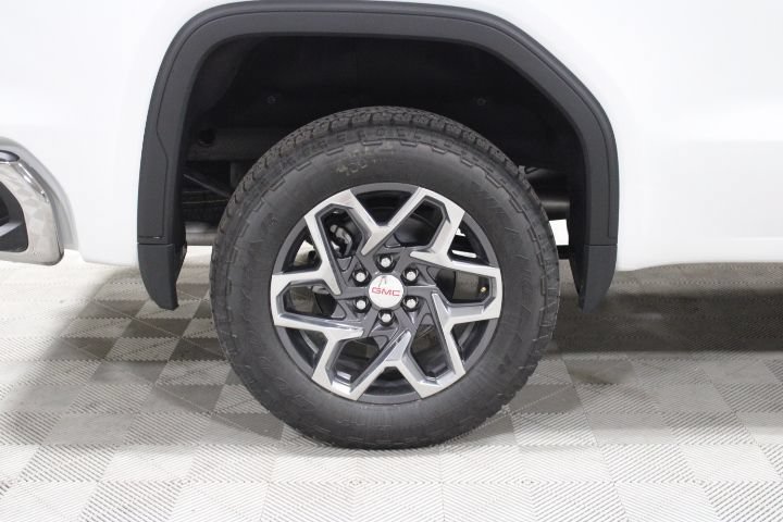 New 2026 GMC Sierra 1500 SLE w/ X31 Off-Road Package AWD/4WD image 43