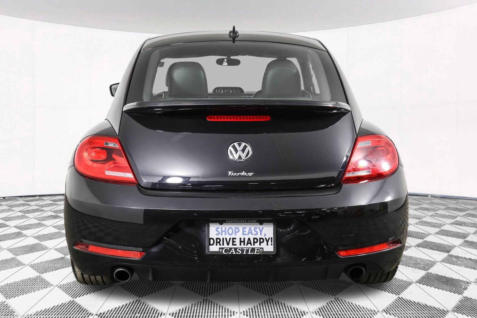Used 2014 Volkswagen Beetle R-Line image 16
