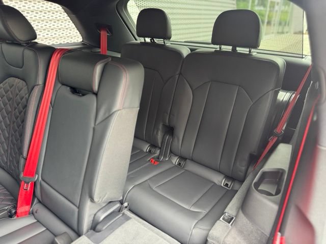 New 2026 Audi Q7 3.0T Prestige AWD/4WD image 11