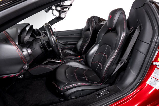 Certified 2018 Ferrari 488 Spider RWD image 4