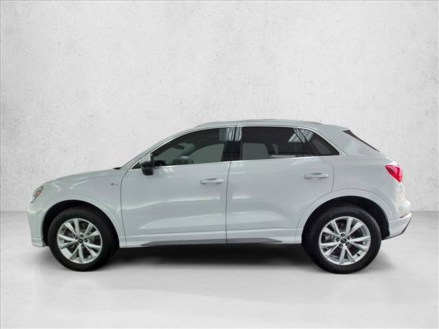 Used 2025 Audi Q3 2.0T Premium Plus w/ Premium Plus Package AWD/4WD image 9