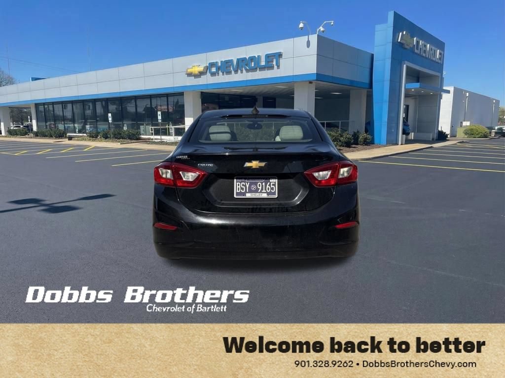 Used 2018 Chevrolet Cruze LS FWD image 7