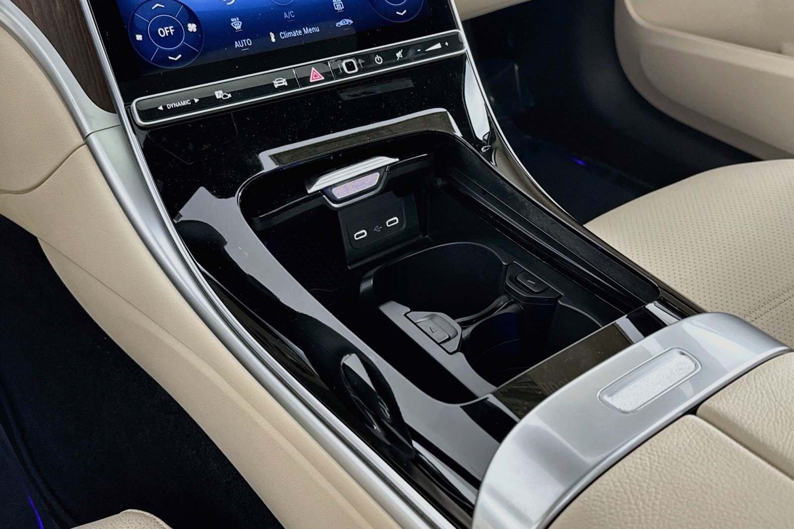 New 2026 Mercedes-Benz C 300 Sedan image 5