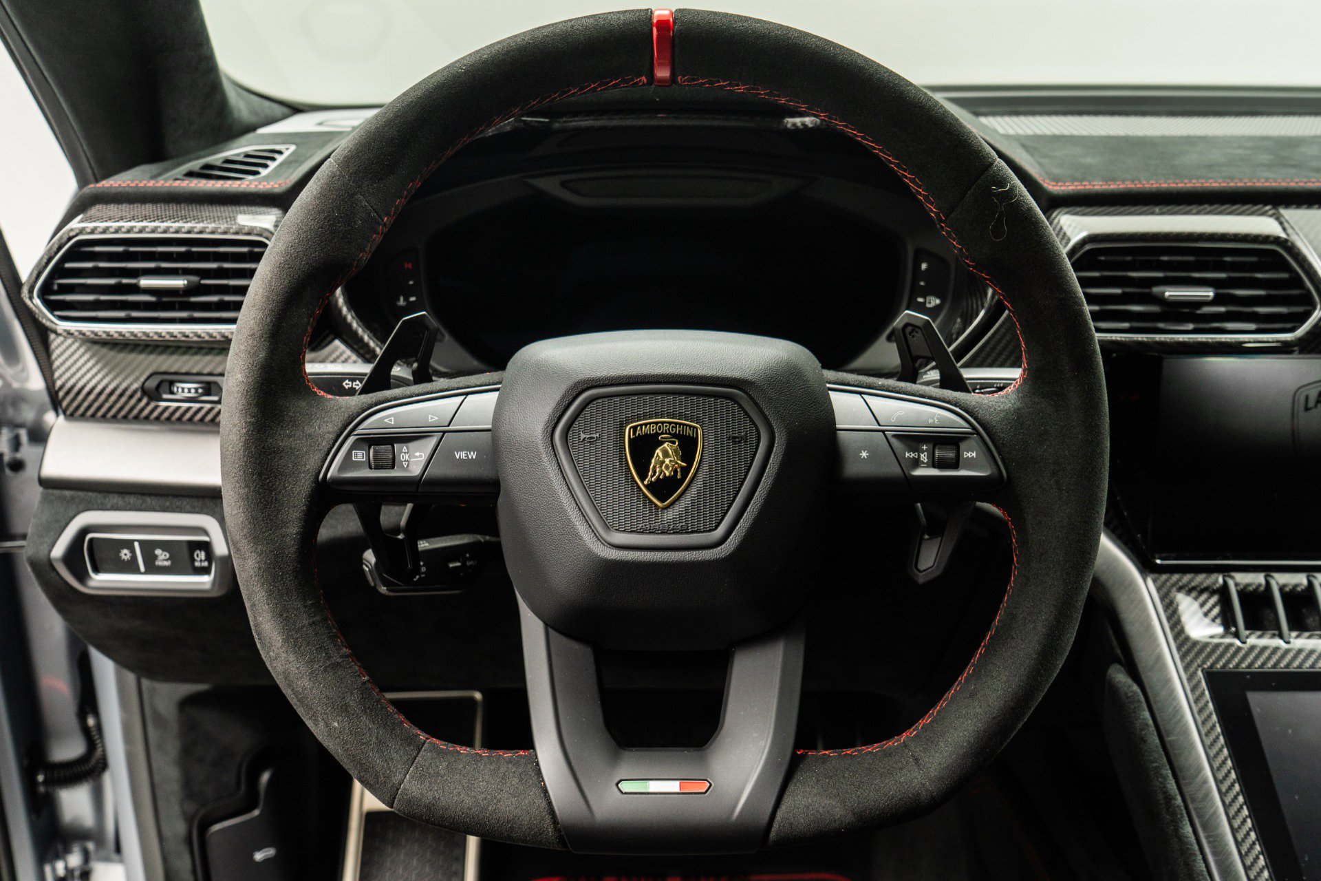 Used 2024 Lamborghini Urus Performante image 15