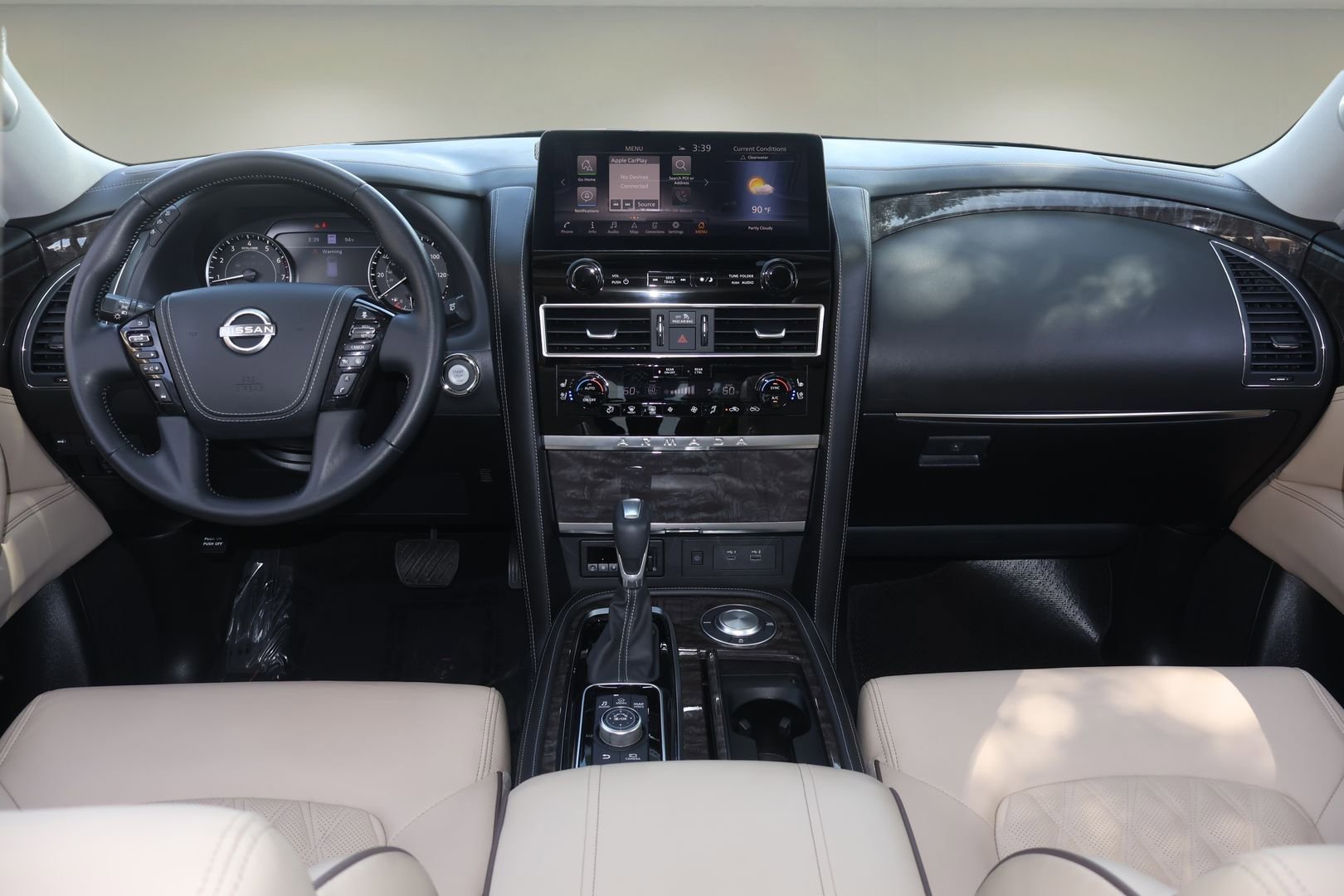 Used 2024 Nissan Armada Platinum w/ Captain's Chairs Package RWD image 14