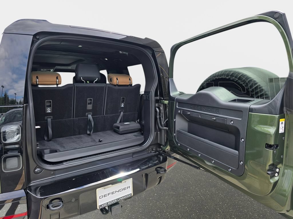 New 2026 Land Rover Defender 130 X AWD/4WD image 12