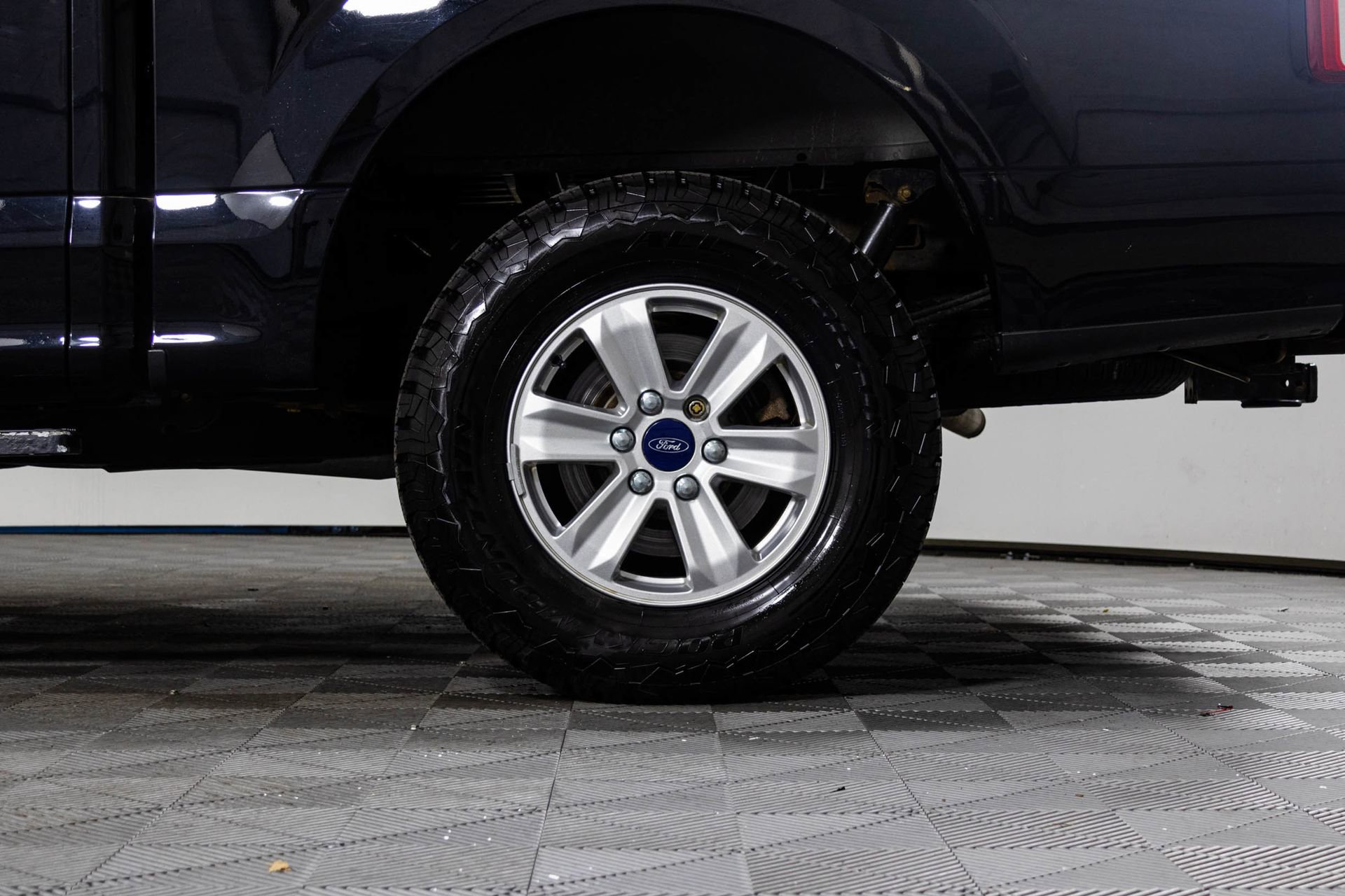 Used 2018 Ford F150 XLT image 40