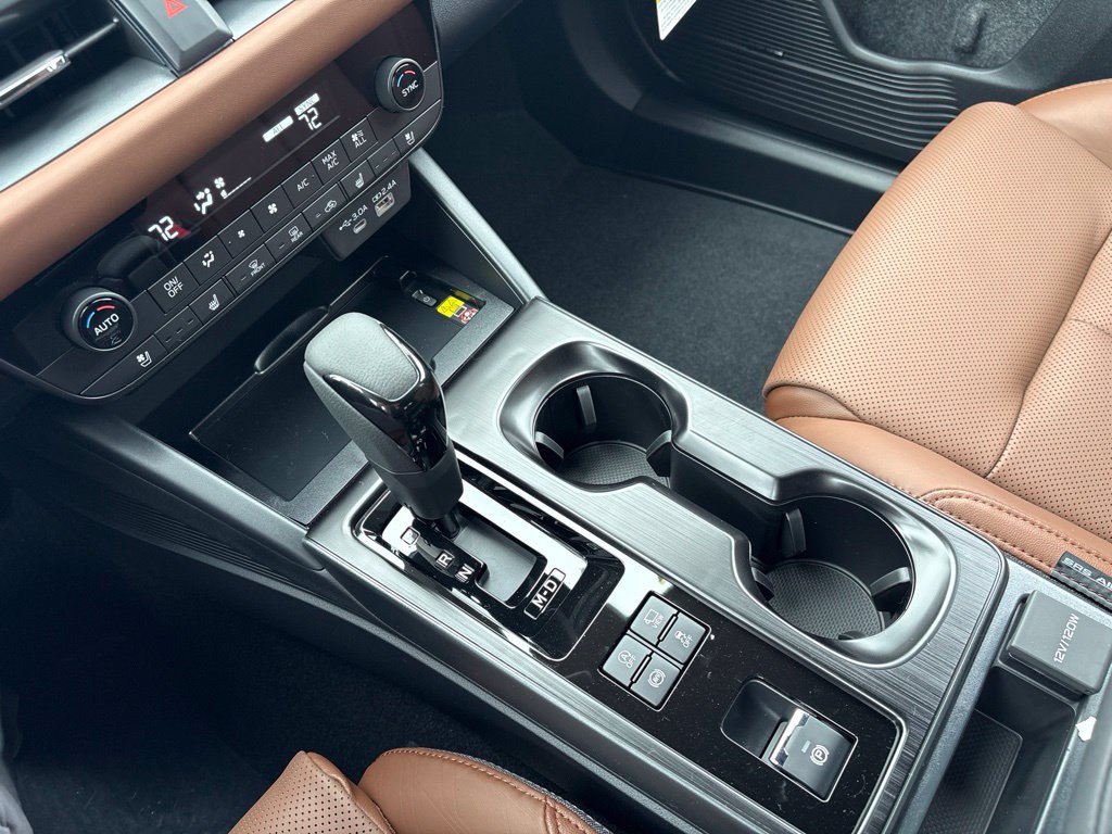 New 2026 Subaru Outback Touring AWD/4WD image 17