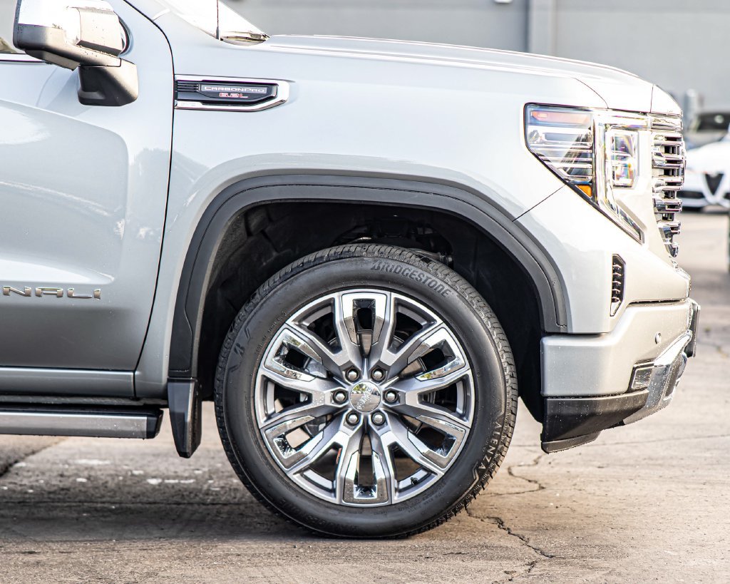 Used 2026 GMC Sierra 1500 Denali w/ Denali Reserve Package AWD/4WD image 10