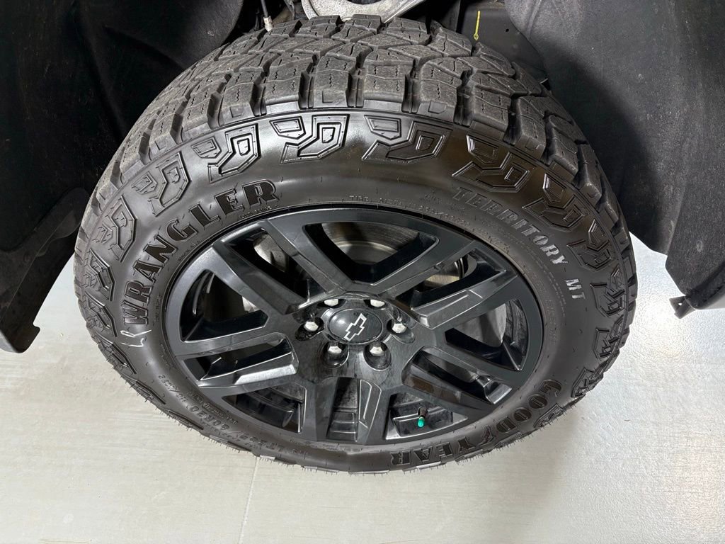 Used 2024 Chevrolet Silverado 1500 LT Trail Boss image 12