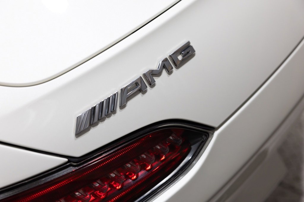 Used 2018 Mercedes-Benz AMG GT Roadster w/ Exclusive Interior Package image 22