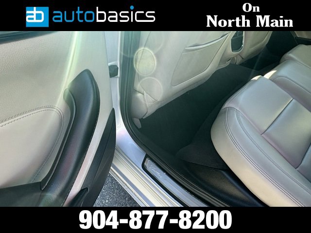 Used 2018 Cadillac CTS Sedan image 17