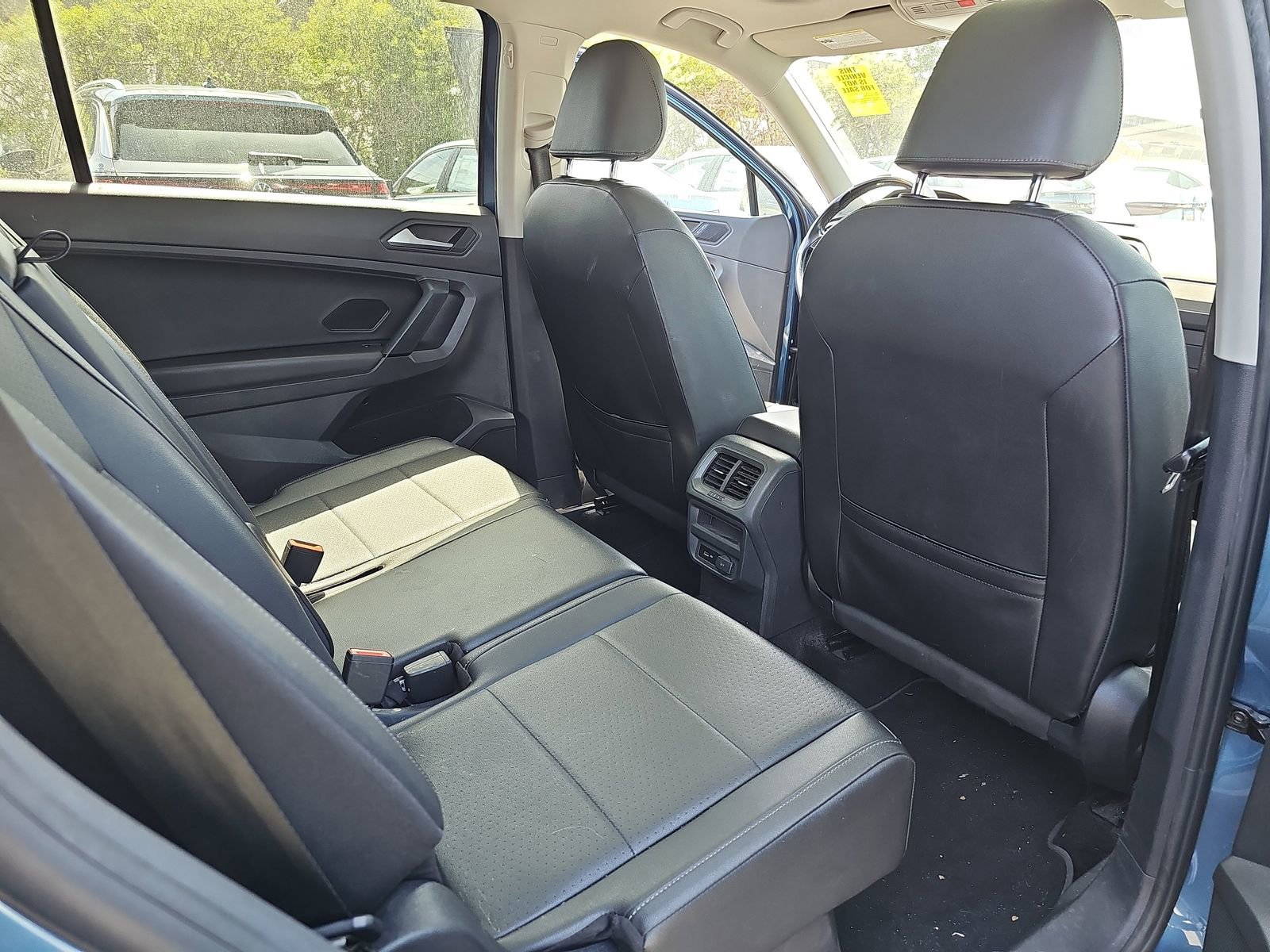 Used 2019 Volkswagen Tiguan SEL FWD image 14