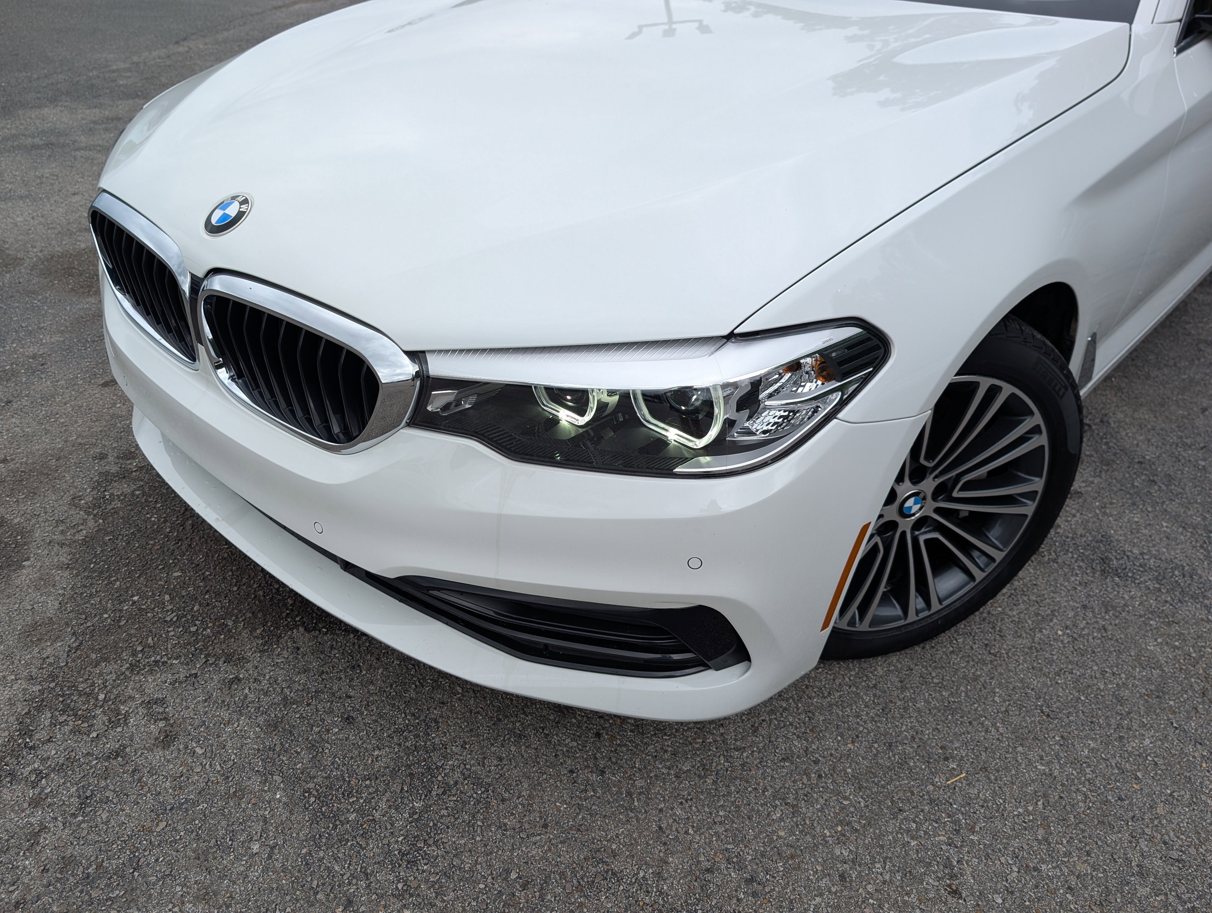 Used 2019 BMW 530i w/ Convenience Package RWD image 13