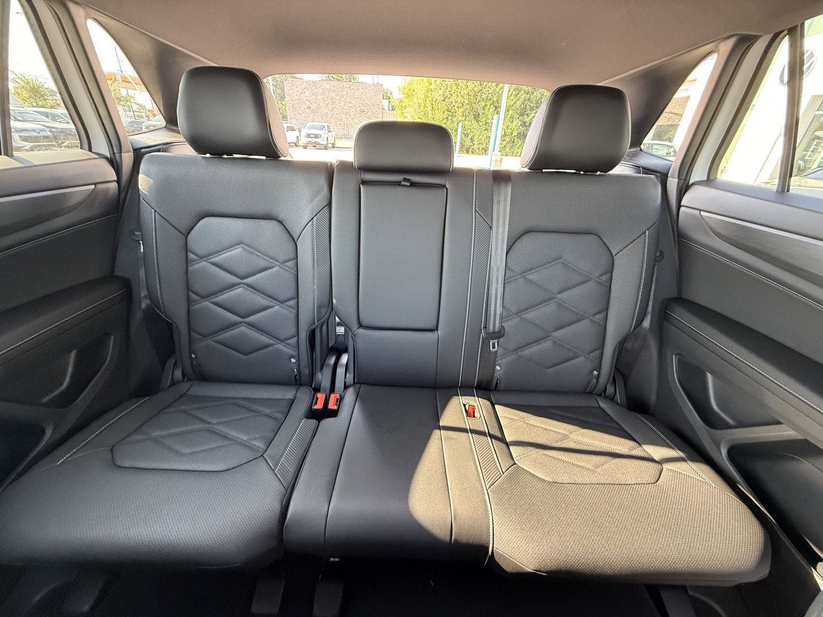 New 2026 Volkswagen Atlas Cross Sport SE image 16