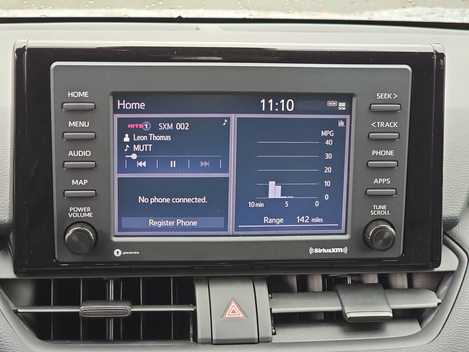 Used 2022 Toyota RAV4 XLE image 24